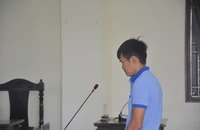 Lãnh 7 năm tù vì buôn lậu 39kg vàng