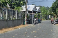 Ghen tuông, một phụ nữ tẩm xăng đốt người tình rồi uống thuốc tự vẫn