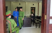 Chém "vợ hờ" vì bị ghen tuông vô cớ, lãnh 7 năm tù