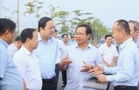Bí thư tỉnh ủy Long An: Cần đẩy nhanh các dự án ở vùng cửa ngõ TP HCM 