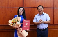 Tỉnh ủy Long An công bố các quyết định điều động cán bộ