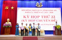 18 cơ quan chuyên môn thuộc UBND tỉnh Long An còn 15 cơ quan