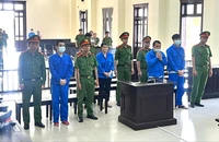 Hoãn xét xử nhóm mua bán hơn 50 kg ma túy, từng tông chết CSGT và hai người dân