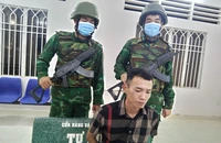 Bắt nam thanh niên vận chuyển gần 3,7 kg ma túy từ Campuchia vào Việt Nam 