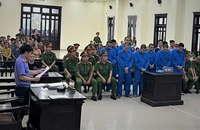 Hỗn chiến trong đêm, thiếu niên 14 tuổi tử vong, 11 bị cáo lãnh án nặng