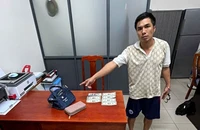 Cướp tài sản lấy tiền trả nợ, kẻ cướp hoảng hốt phi tang số vàng giả