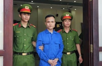 Tuyên án bị cáo hơn 13 năm tù sau hỗn chiến dùng súng và dao 
