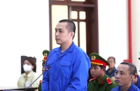 Con trai làm “nội gián”, nhóm giả danh công an cướp hơn 2,2 triệu USD lãnh án