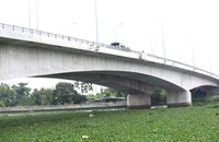 Điều tra nguyên nhân người đàn ông nhảy cầu Tân An xuống sông mất tích
