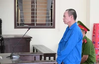 Bị cháu chửi, người đàn ông đâm 7 nhát, lãnh 12 năm tù