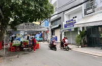 Dựng rạp tổ chức sinh nhật dưới lòng đường có được phép? 