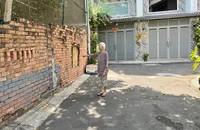 Không muốn người khác sử dụng đường đi mình đã hiến đất, đầu tư