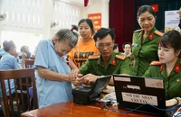 TP.HCM cấp giấy tờ tùy thân cho hơn 3.500 người dân đặc biệt