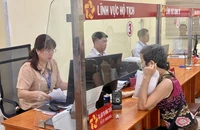 Người dân vui mừng sử dụng 25 dịch vụ công trực tuyến toàn trình