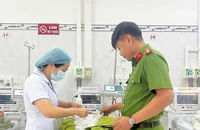 Từ trẻ sơ sinh bị bỏ rơi đến mái ấm mới: Thủ tục nhận nuôi và đăng ký khai sinh ra sao?
