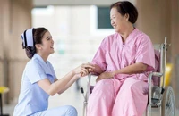 Sang Nhật làm điều dưỡng, hộ lý lương 30 triệu/tháng