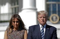 Xả súng Las Vegas, bão Puerto Rico gây khó ông Trump