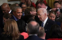 Ông Obama về Nhà Trắng thăm ông Biden