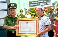 Truy tặng Huân chương hạng Ba cho phó công an xã hy sinh ở Khánh Hòa