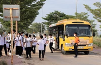 Ấm áp những chuyến xe miễn phí mùa thi ở Ninh Thuận