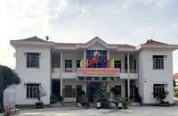 Bắt cựu phó chủ tịch phường chứng thực hợp đồng cho con trái quy định