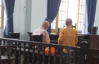 Ông già 74 tuổi lãnh án vì làm bé gái 14 tuổi có thai