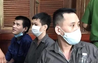 Bị cáo từ chối luật sư tòa chỉ định, kêu oan bất thành 