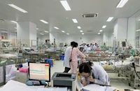Bé trai 4 tuổi té vào xô nước tử vong thương tâm
