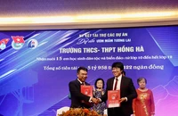 Quỹ học bổng Vừ A Dính tiếp nhận ký kết hơn 51 tỉ đồng hướng về biển đảo và miền núi 