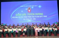 Quân khu 7 khen thưởng 40 tập thể, 42 cá nhân điển hình trong phong trào thi đua quyết thắng