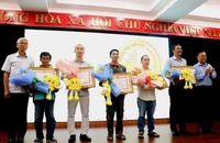 TP.HCM khen thưởng 5 cá nhân cứu người trong vụ tai nạn ở cầu Phú Mỹ