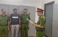 Phát hiện vụ vận chuyển trái phép 716 viên kim cương tại sân bay Tân Sơn Nhất