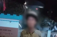 Xác minh người đàn ông chạy xe máy ngược chiều, chửi bới, chặn đầu ô tô ở quận 3