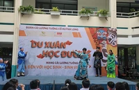 Tìm cách đưa cải lương đến gần học sinh 