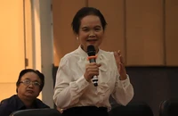 “Hãy áp dụng Đề cương văn hóa đến nơi đến chốn” 