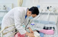 TP.HCM: Trẻ mắc bệnh hô hấp tiếp tục tăng