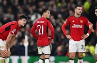 Old Trafford giờ là nơi đau khổ nhất của MU