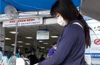 Biến thể phụ COVID-19: Cảnh giác cao nhưng không hoang mang
