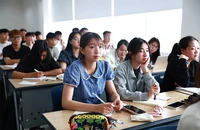 Đào tạo cử nhân luật: Trường chuyên hay đa ngành?