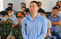 Y án tử hình cựu cán bộ ngân hàng thụt két hơn 100 tỉ