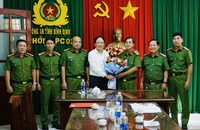 Triệt phá đường dây mua, bán súng 'khủng' ở Bình Định