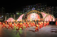 Hàng ngàn võ sư tham gia liên hoan quốc tế võ cổ truyền Việt Nam