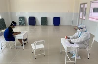 Bị phạt vì giả danh bác sĩ thông báo cho F0 được về nhà 