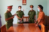 Bắt giám đốc buôn lậu hàng ngàn tấn hạt điều