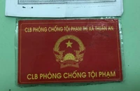 Giả hiệp sĩ chặn xe người đi đường kiểm tra hành chính