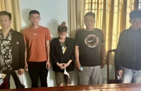 Bữa ‘tiệc’ ma túy có nhiều súng ở Bình Dương