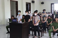 Bình Phước: Chọc ghẹo bạn nữ, nam sinh bị đâm chết