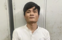 Một công nhân trốn truy nã nhưng vẫn thách công an bắt được mình