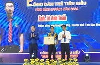 ‘Hiệp sĩ bóng đêm’ cùng với 24 thanh niên tiêu biểu ở Bình Dương được tuyên dương
