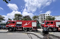 Tiệm may nệm ô tô ở Bình Dương bị cháy trụi
